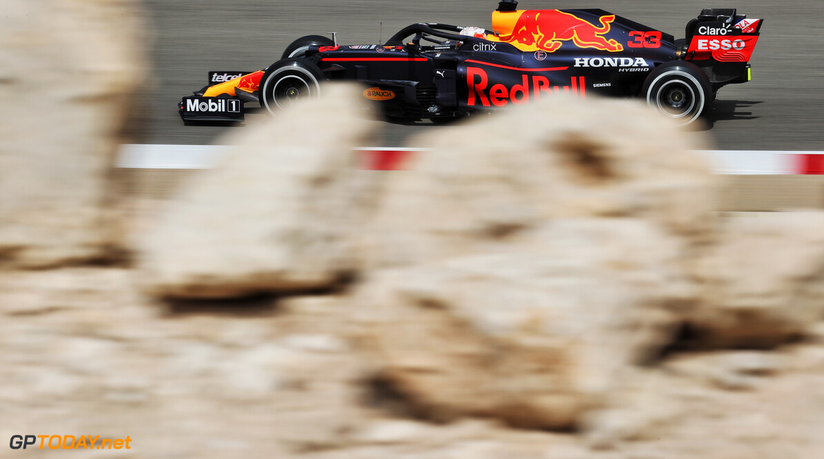'Red Bull Racing RB16B sneller dan Mercedes W12 in snelle bochten'