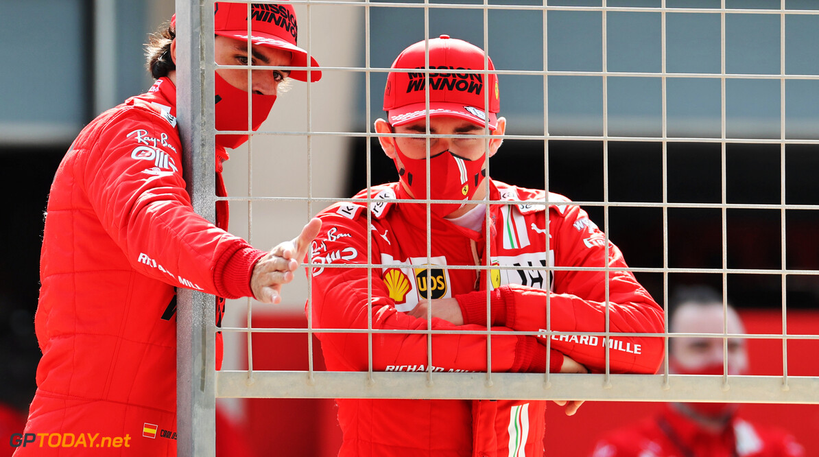 Jean Alesi laaiend enthousiast over Ferrari-duo Leclerc en Sainz