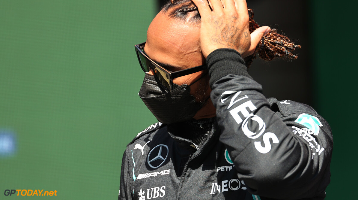 Lewis Hamilton verwacht saaie race: "Hopelijk wordt het een spannende race voor de fans"