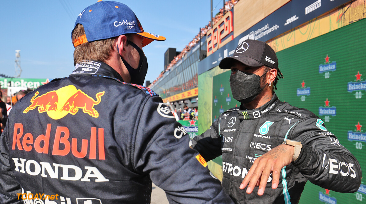 Masi waarschuwt Verstappen en Hamilton: "We gaan punten afnemen bij onsportief rijgedrag"