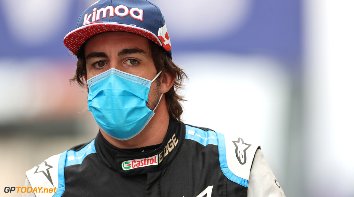 Alonso had moeite bij begin comeback: "Grote uitdaging om mij mentaal en fysiek aan te passen"