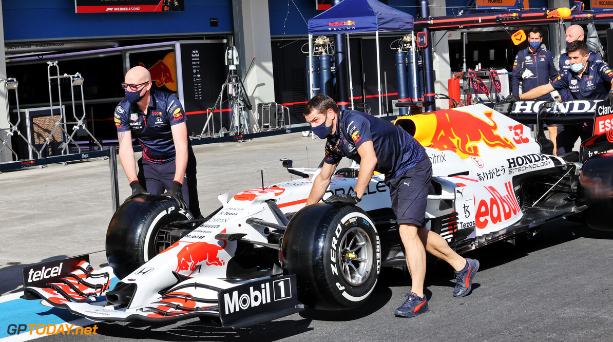 2022-banden kunnen voor pitstopproblemen zorgen, kansen voor Red Bull?