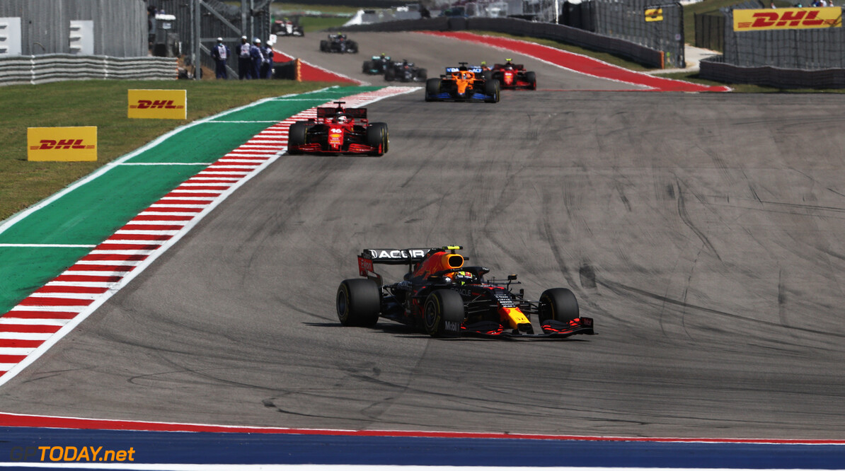 AUSTIN, TEXAS - OCTOBER 24: Sergio Perez of Mexico driving the (11) Red Bull Racing RB16B Honda during the F1 Grand Prix of USA at Circuit of The Americas on October 24, 2021 in Austin, Texas. (Photo by Chris Graythen/Getty Images) // Getty Images / Red Bull Content Pool  // SI202110240798 // Usage for editorial use only // 
F1 Grand Prix of USA




SI202110240798