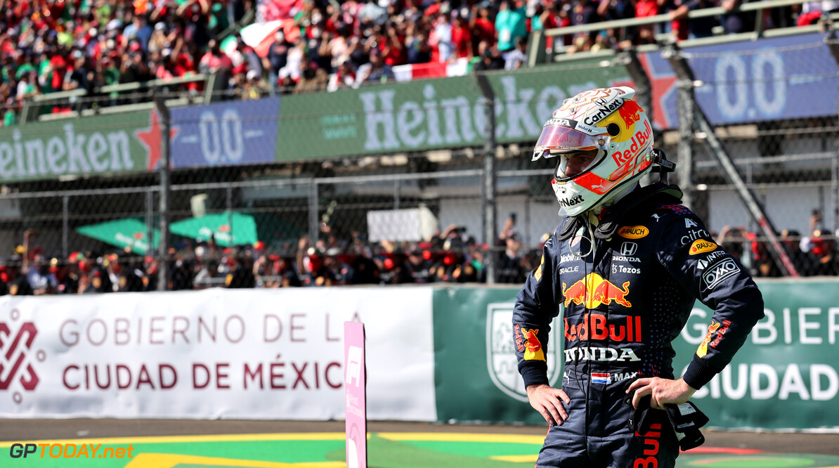 Formula One World Championship
1st place Max Verstappen (NLD) Red Bull Racing RB16B.
07.11.2021. Formula 1 World Championship, Rd 18, Mexican Grand Prix, Mexico City, Mexico, Race Day.
- www.xpbimages.com, EMail: requests@xpbimages.com (C) Copyright: Batchelor / XPB Images
Motor Racing - Formula One World Championship - Mexican Grand Prix - Race Day - Mexico City, Mexico
XPB Images
Mexico City
Mexico

Formel1 Formel F1 Formula 1 Formula1 GP Grand Prix Mexico Mexico City Mexican Autodromo Hermanos Sunday November 07 7 11 2021 Podium Portrait