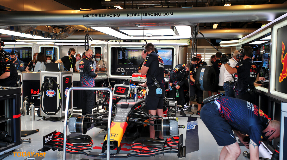 Red Bull Racing staat lijnrecht tegenover voormalig kopstuk