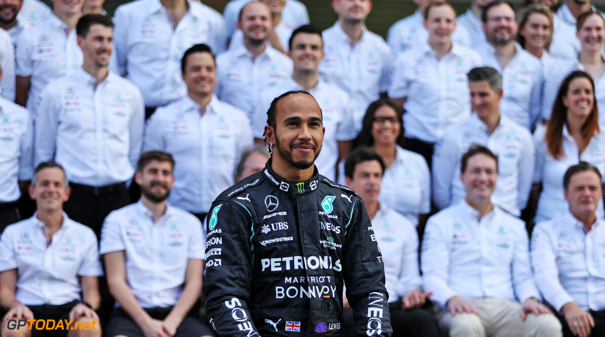 Mercedes blijft op social media inzetten op doorgaan Hamilton