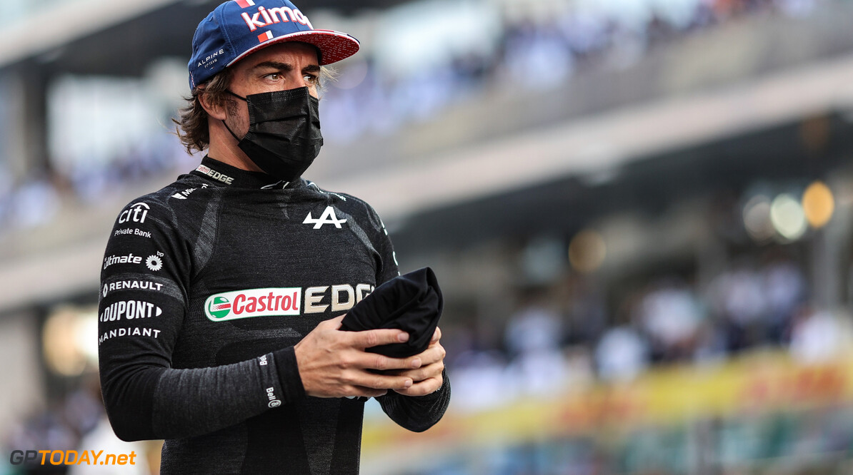Alonso gunt Honda wk-titel: "Ik ben zo blij voor ze"