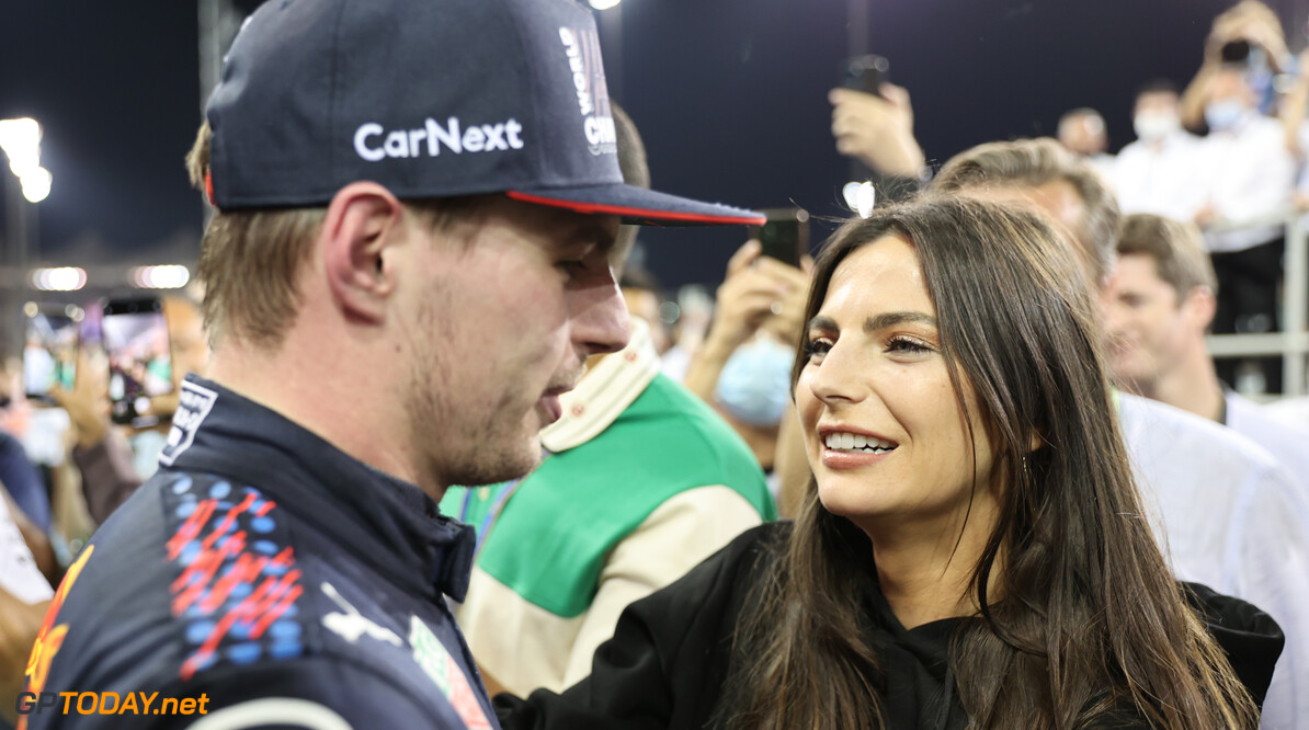Formula One World Championship
1st place and new World Champion, Max Verstappen (NLD) Red Bull Racing RB16B with 
Kelly Piquet (BRA) with her boyfriend Max Verstappen (NLD) Red Bull Racing.
12.12.2021. Formula 1 World Championship, Rd 22, Abu Dhabi Grand Prix, Yas Marina Circuit, Abu Dhabi, Race Day.
- www.xpbimages.com, EMail: requests@xpbimages.com (C) Copyright: Batchelor / XPB Images
Motor Racing - Formula One World Championship - Abu Dhabi Grand Prix - Race Day - Abu Dhabi, UAE
XPB Images
Abu Dhabi
Abu Dhabi

Formel1 Formel F1 Formula 1 Formula1 GP Grand Prix one Abu Dhabi Yas Marina Circuit Yas Marina UAE United Arab Emirates Sunday 12 12 2021 December Podium Portrait