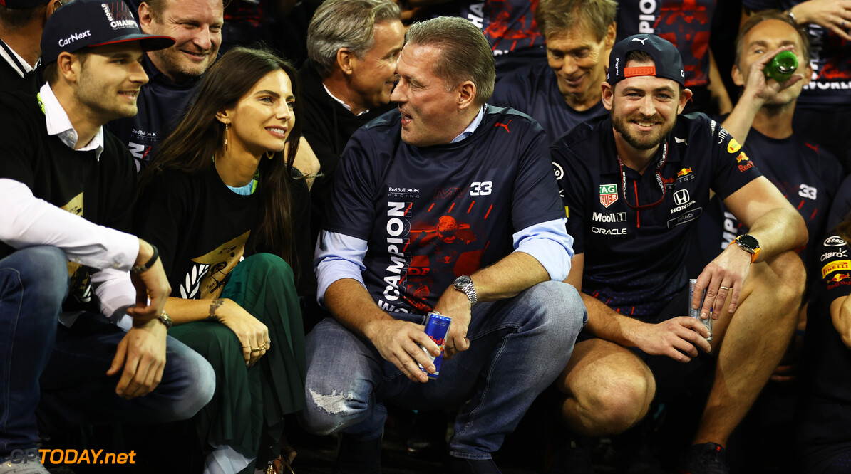 ABU DHABI, UNITED ARAB EMIRATES - DECEMBER 12: Kelly Piquet and Jos Verstappen wait for the celebrations with 2021 F1 World Drivers Champion Max Verstappen of Netherlands and Red Bull Racing after the F1 Grand Prix of Abu Dhabi at Yas Marina Circuit on December 12, 2021 in Abu Dhabi, United Arab Emirates. (Photo by Bryn Lennon/Getty Images) // Getty Images / Red Bull Content Pool  // SI202112120651 // Usage for editorial use only // 
F1 Grand Prix of Abu Dhabi




SI202112120651