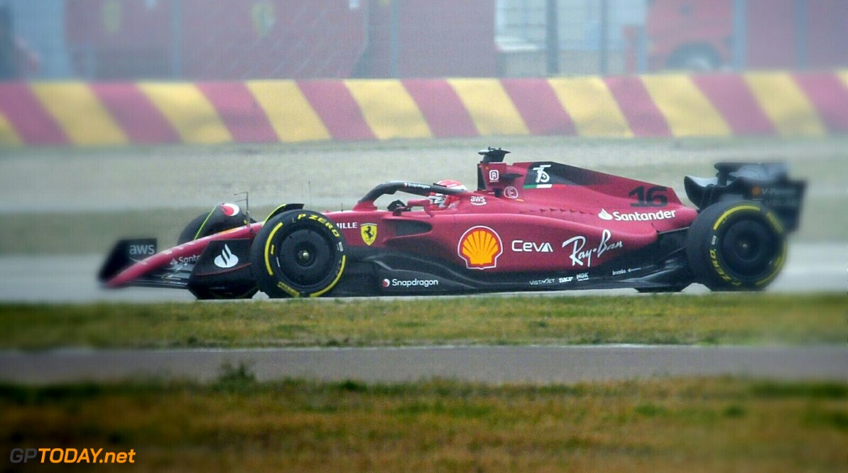 <b> Video: </b> Leclerc geeft nieuwe Ferrari de sporen tijdens demo-event