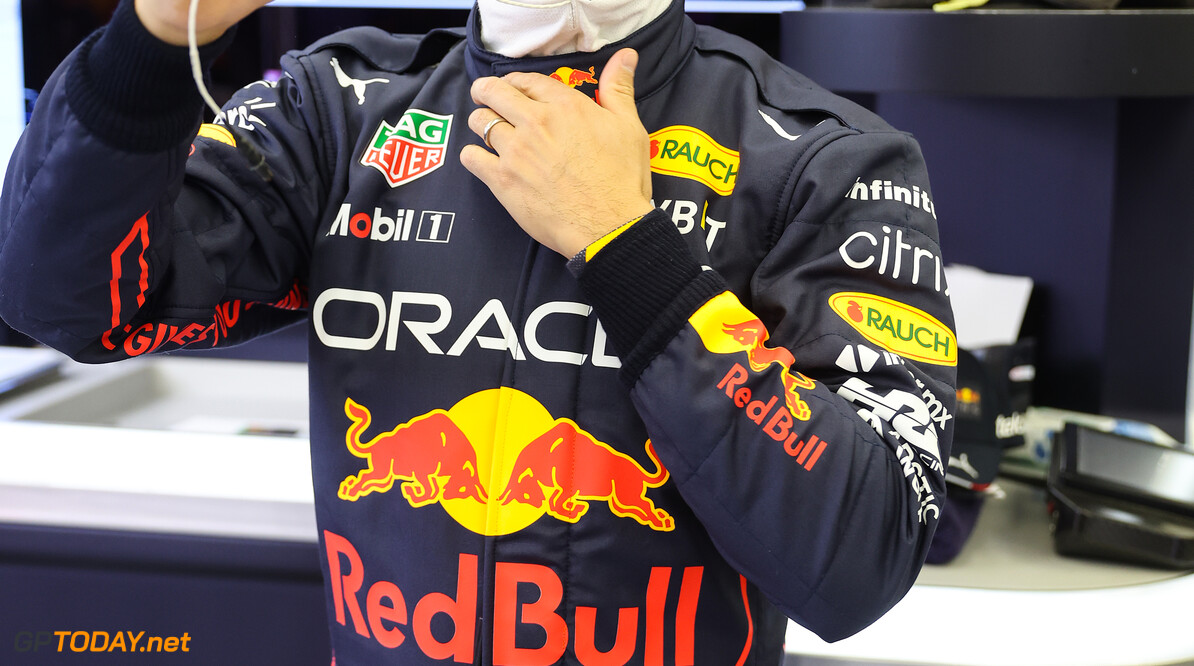 BAHRAIN, BAHRAIN - MARCH 10: Sergio Perez of Mexico and Oracle Red Bull Racing prepares to drive in the garage during Day One of F1 Testing at Bahrain International Circuit on March 10, 2022 in Bahrain, Bahrain. (Photo by Mark Thompson/Getty Images) // Getty Images / Red Bull Content Pool // SI202203100655 // Usage for editorial use only // 
Formula 1 Testing in Bahrain - Day 1




SI202203100655