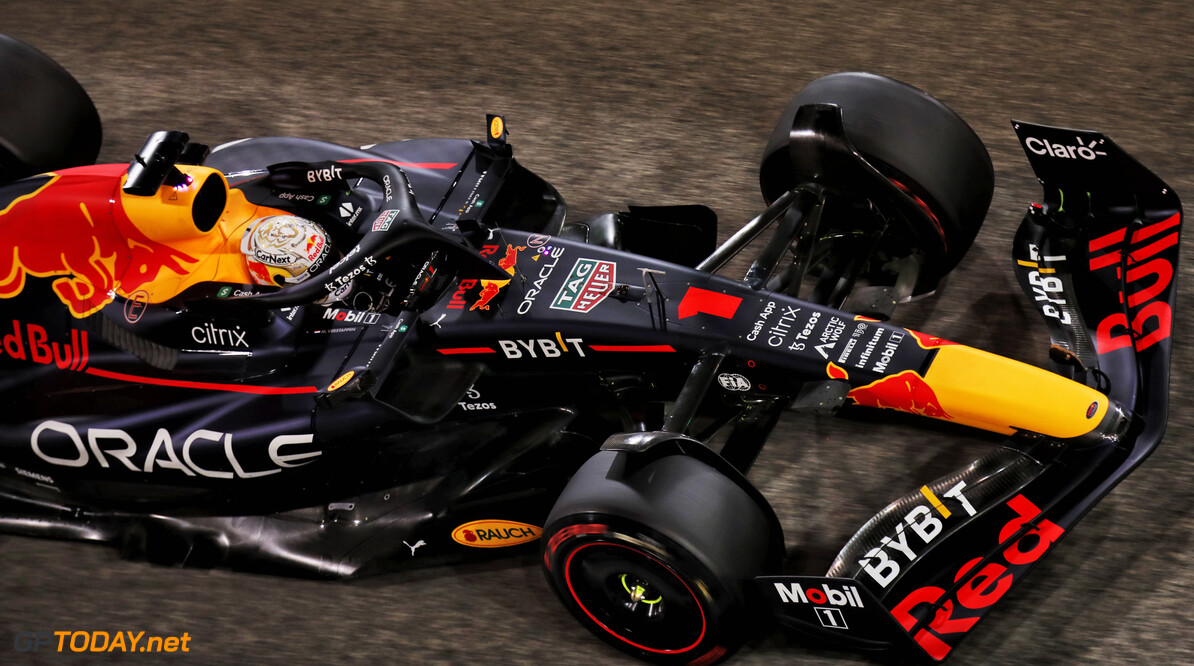 Testdag 3 Bahrein: Verstappen rijdt snelste tijd voor Ferrari en Mercedes