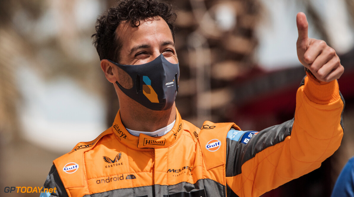 Gridstraf voor Ricciardo na ophouden Ocon in kwalificatie