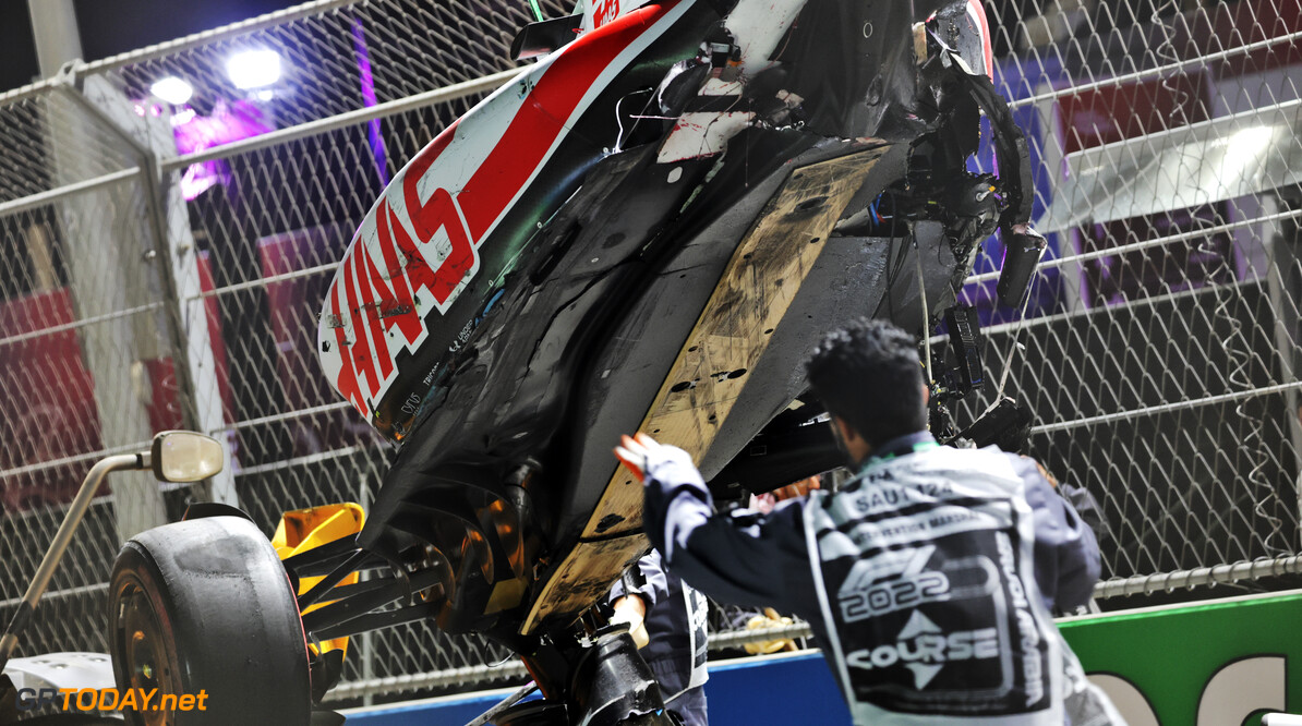 Haas neemt maar met één auto deel aan GP Saoedi Arabië