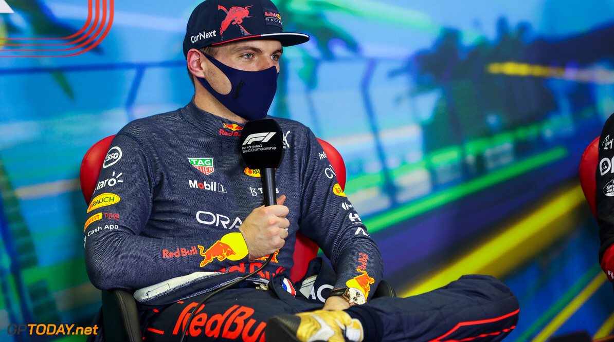 Verstappen duelleert anders met Leclerc dan met Hamilton: "Elke coureur is anders"