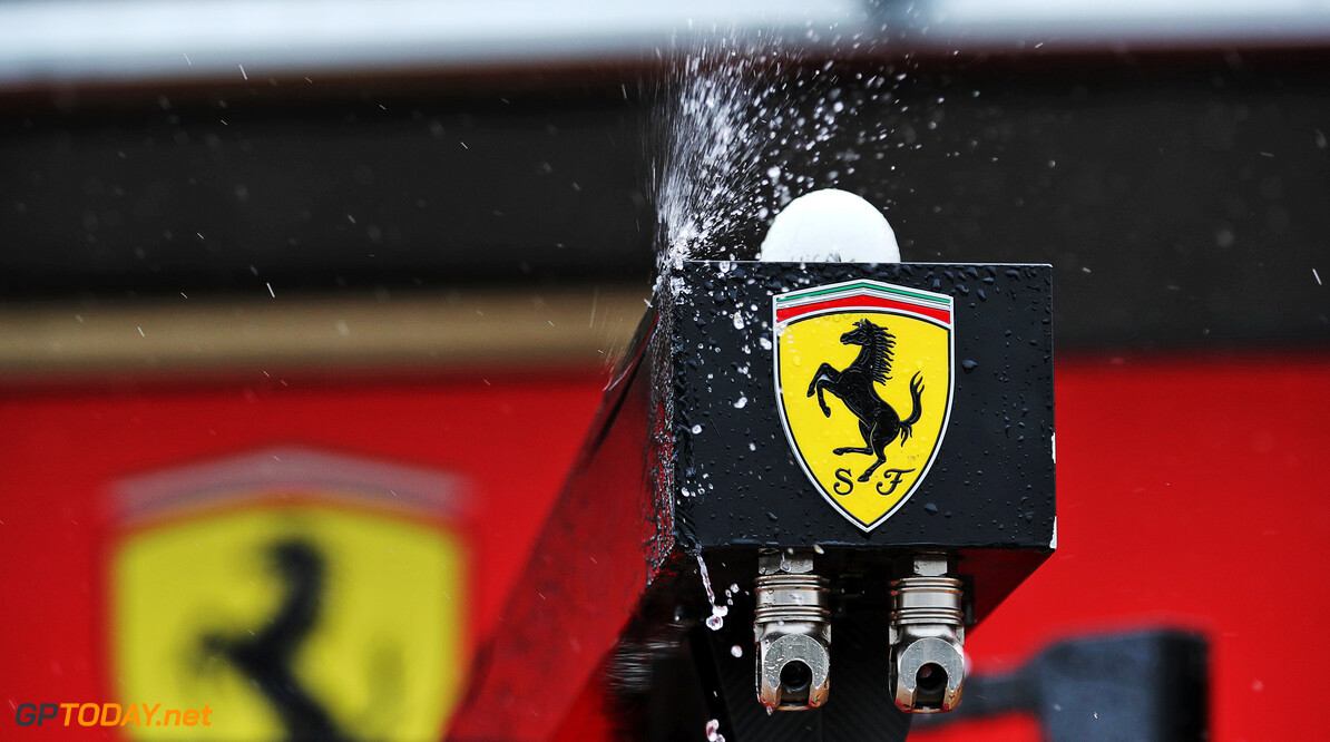 <b> Uitslag VT1 Emilia Romagna: </b> Ferrari's domineren kletsnatte sessie