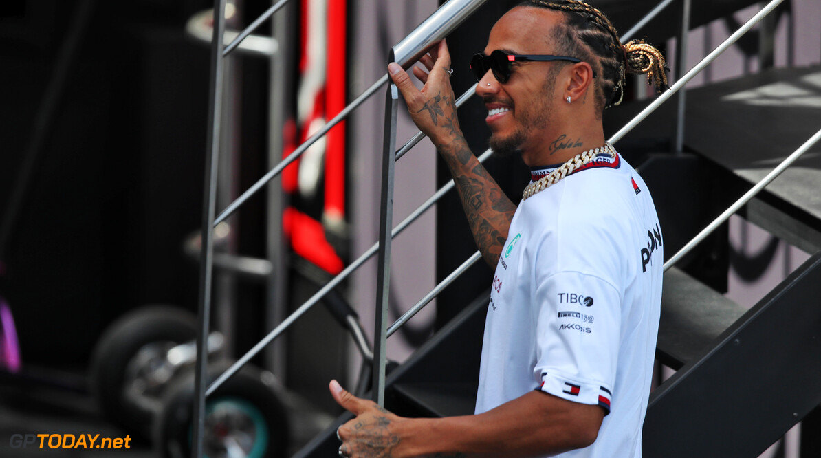 Hamilton wil niet denken aan wereldtitel: "Daar ben ik niet mee bezig"