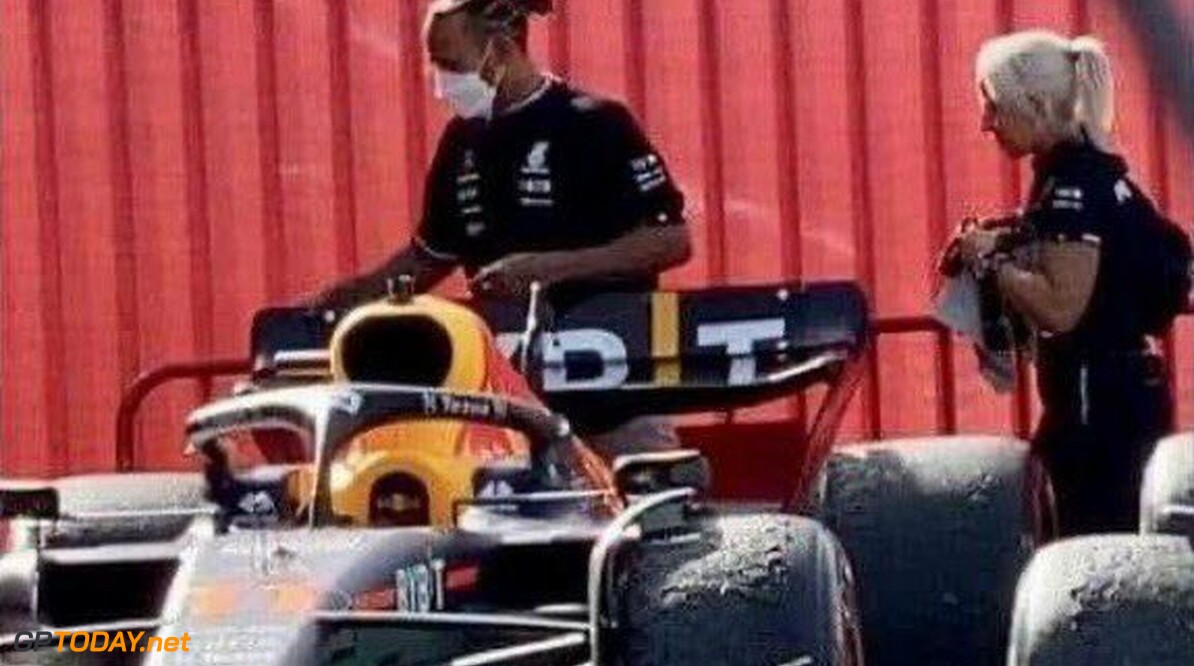 Raakt Hamilton hier de achtervleugel van Red Bull aan?