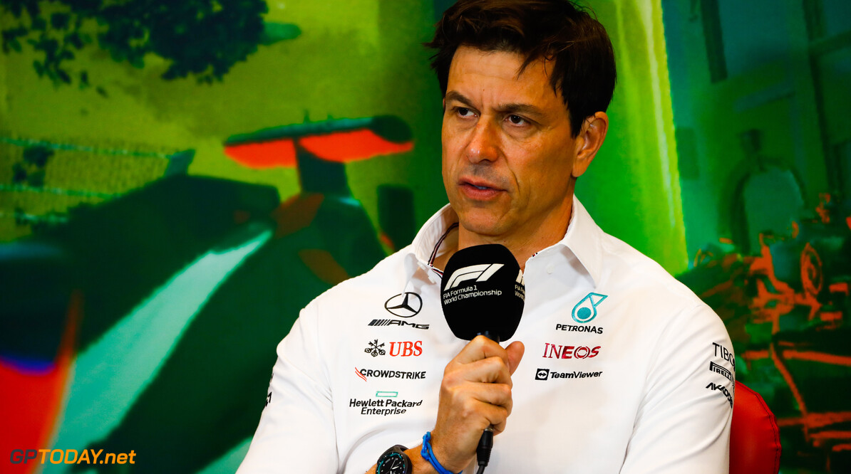 Woedende Wolff eist reactie van de FIA na mogelijke overschrijding budgetcap Red Bull