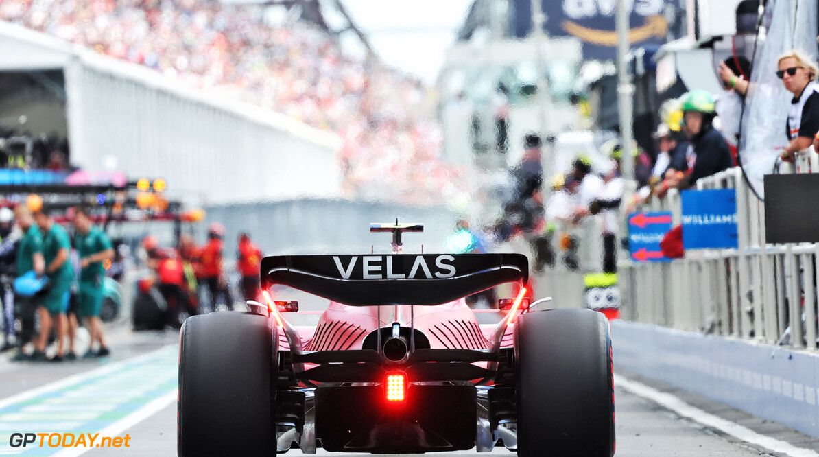 Italiaanse media: 'Leclerc krijgt gridstraf voor uitproberen 2023-motor'