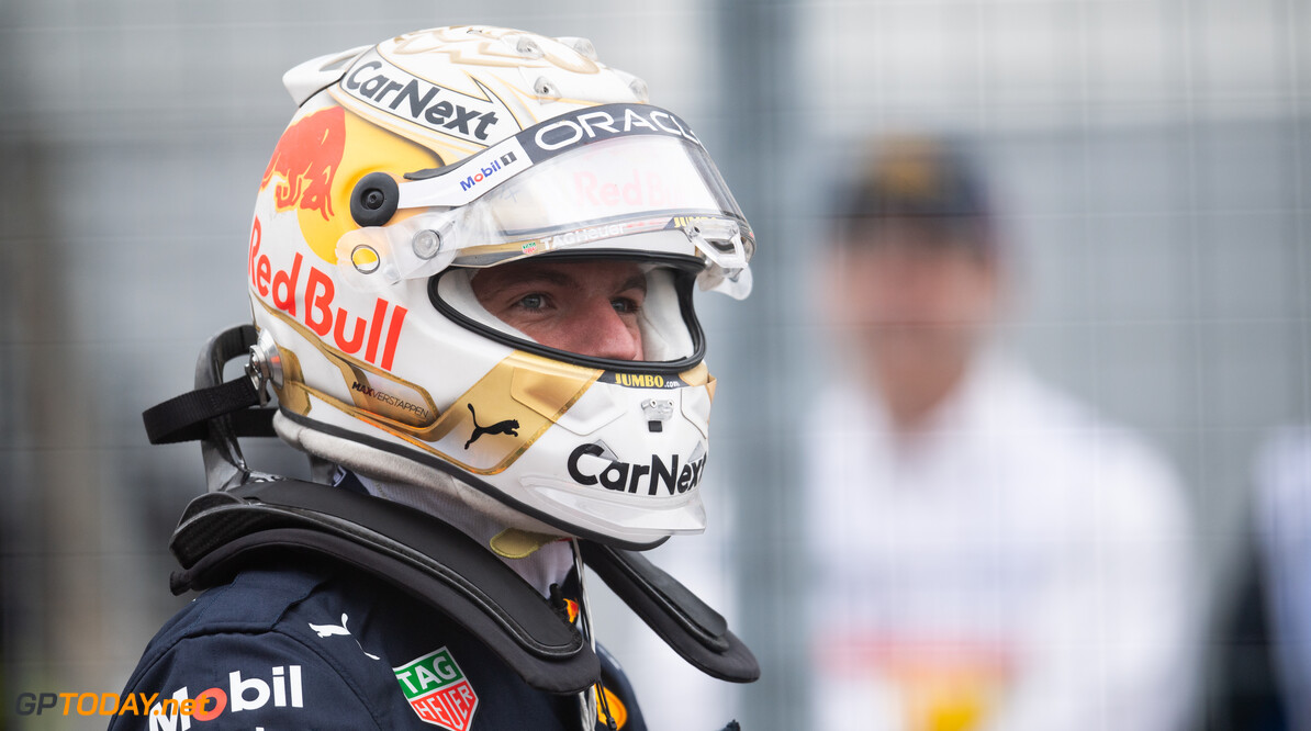 Verstappen staat niet achter paddock-ban Piquet: "Beter om met elkaar te praten"