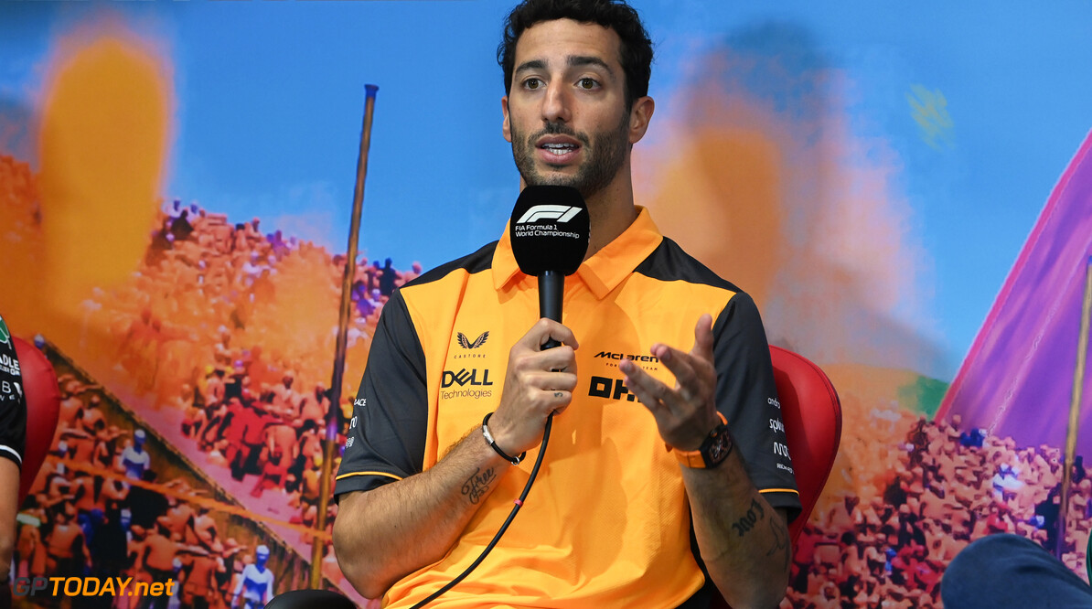 Ricciardo ziet Perez als voorbeeld: "Zijn loopbaan leek voorbij"