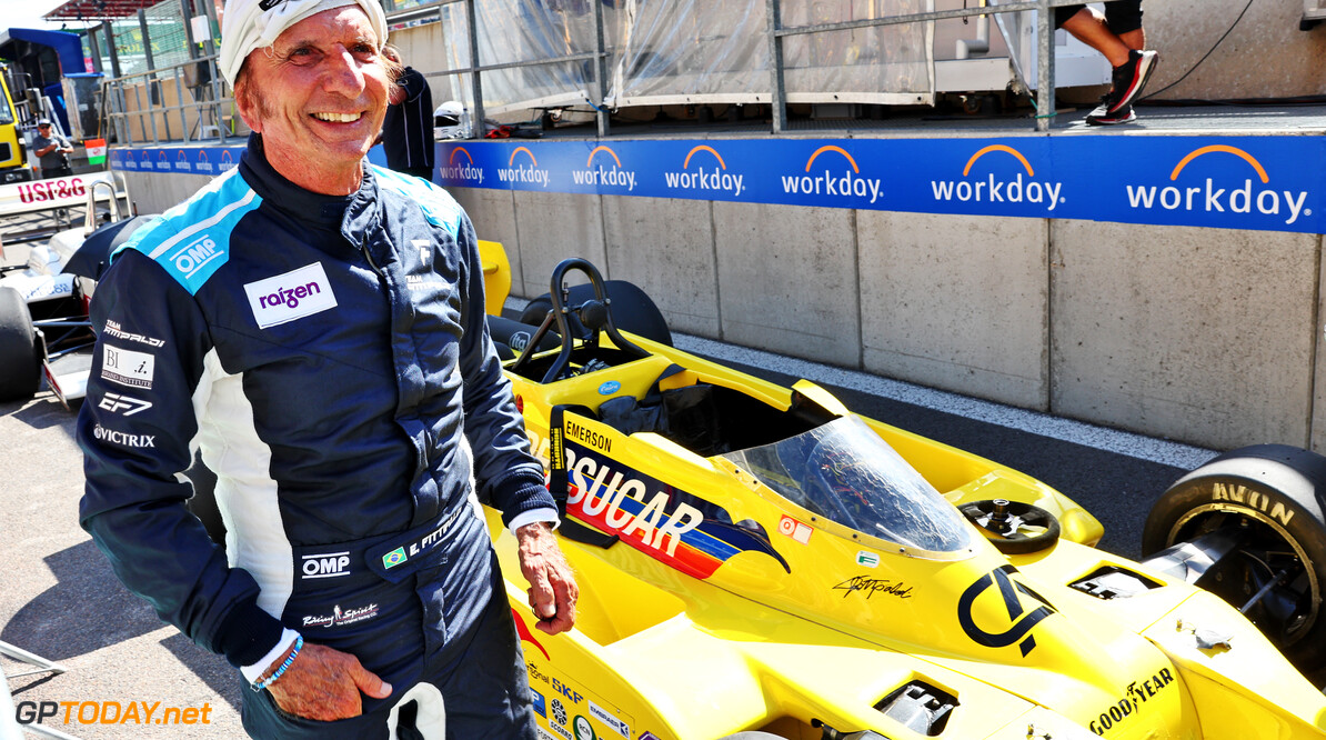 Lotus eert Fittipaldi met speciale auto