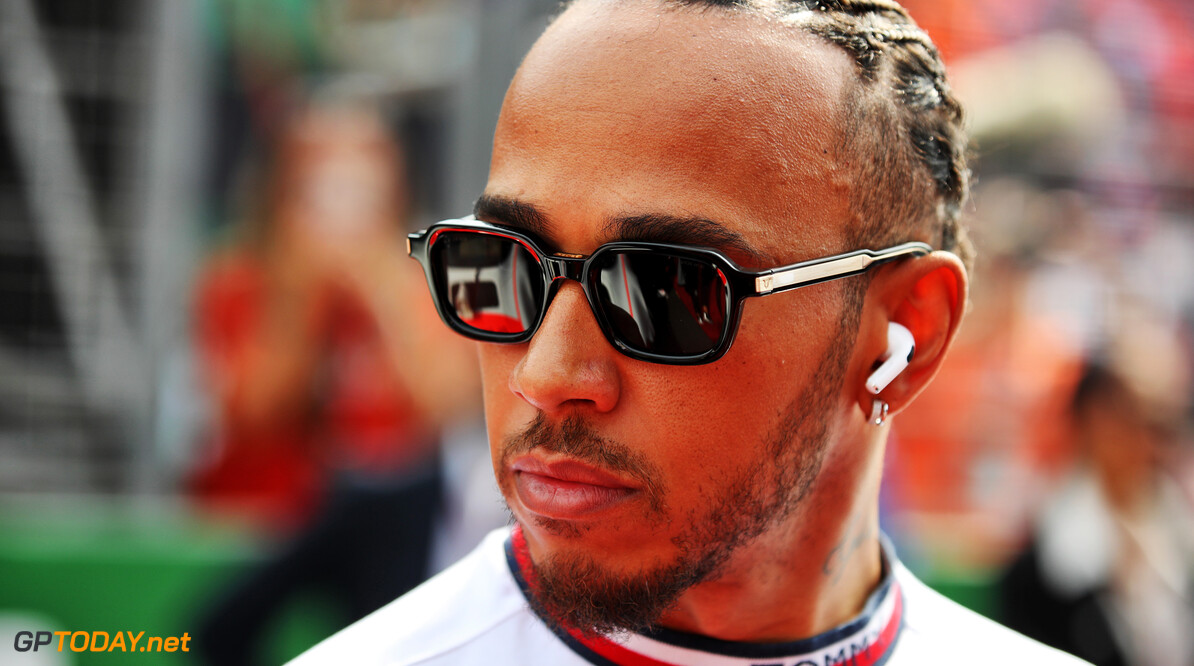 Hamilton start achteraan in Italië vanwege nieuwe motor