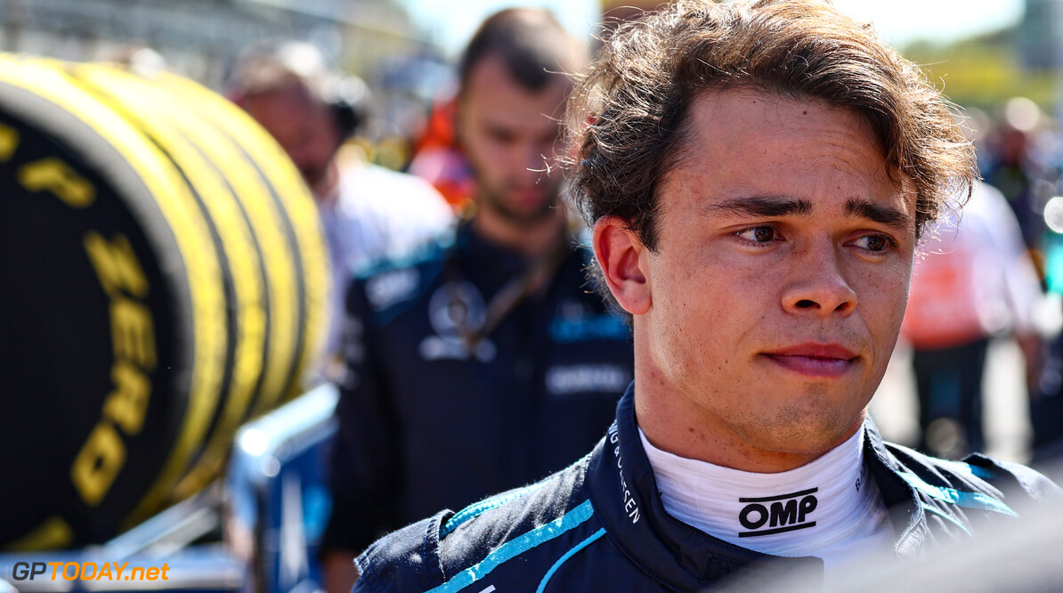 De Vries gaf alles voor F1-droom: "Ik reis al twee jaar naar de races voor niks"