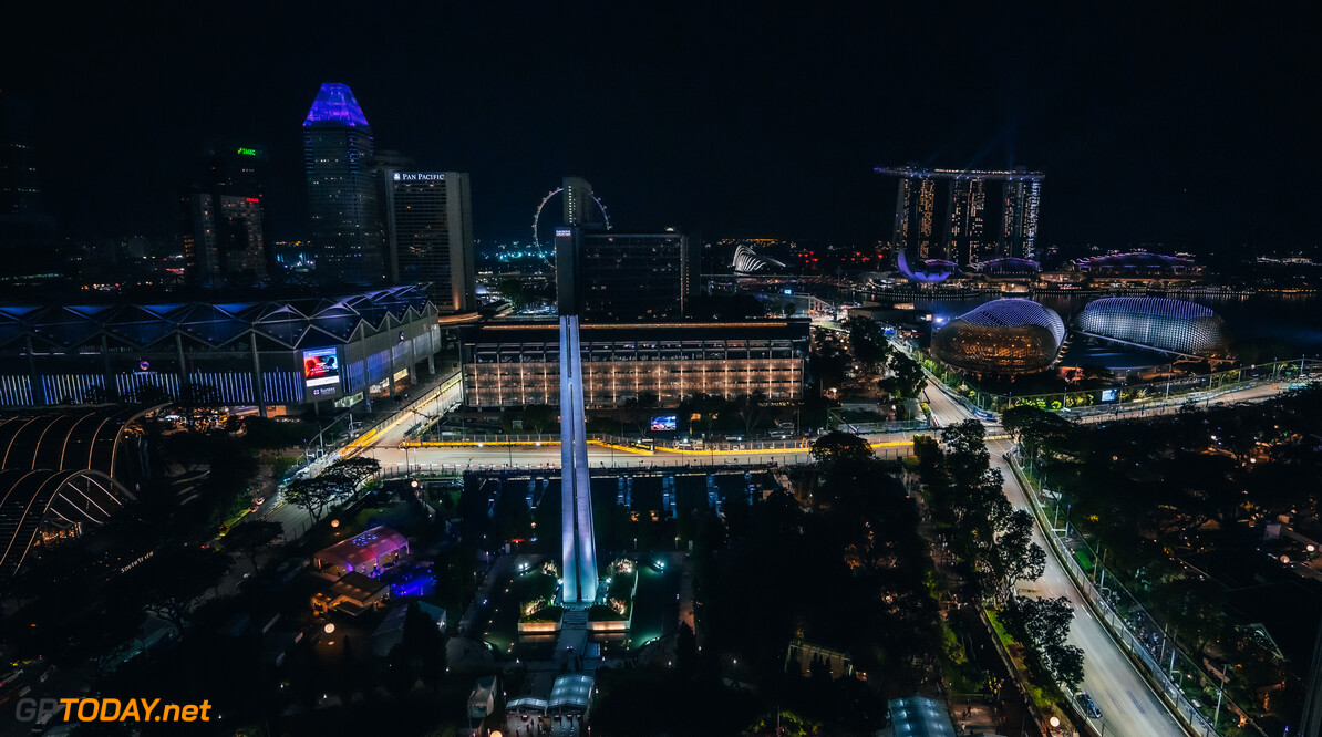 Waarom is de lay-out in Singapore aangepast?