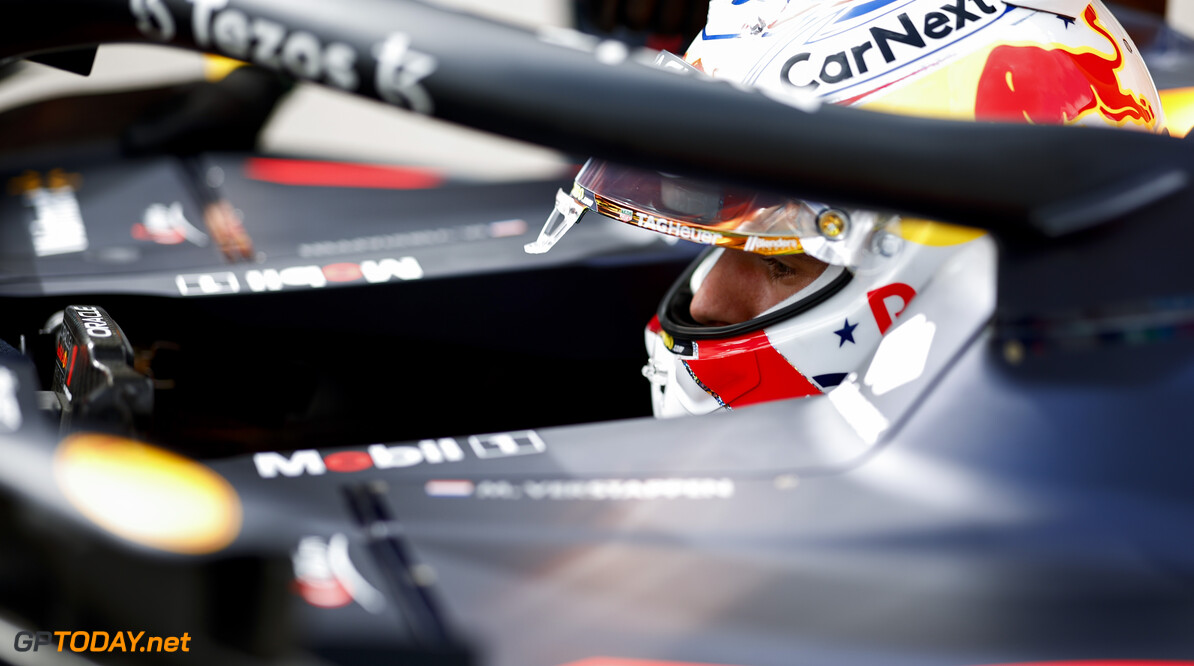 AUSTIN, TEXAS - OCTOBER 23: Max Verstappen of the Netherlands and Oracle Red Bull Racing prepares to drive on the grid during the F1 Grand Prix of USA at Circuit of The Americas on October 23, 2022 in Austin, Texas. (Photo by Chris Graythen/Getty Images) // Getty Images / Red Bull Content Pool // SI202210230618 // Usage for editorial use only // 
F1 Grand Prix of USA




SI202210230618