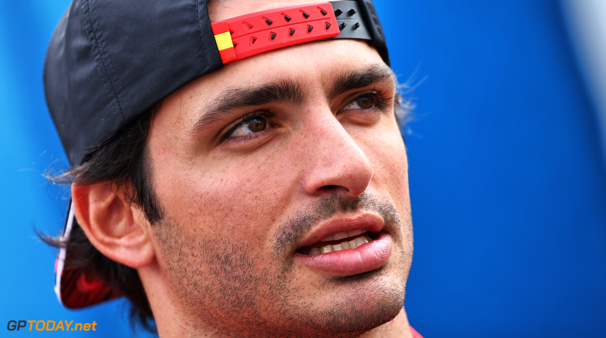 Sainz trots op inhaalactie: "Inhalen van de Red Bull het moeilijkst"