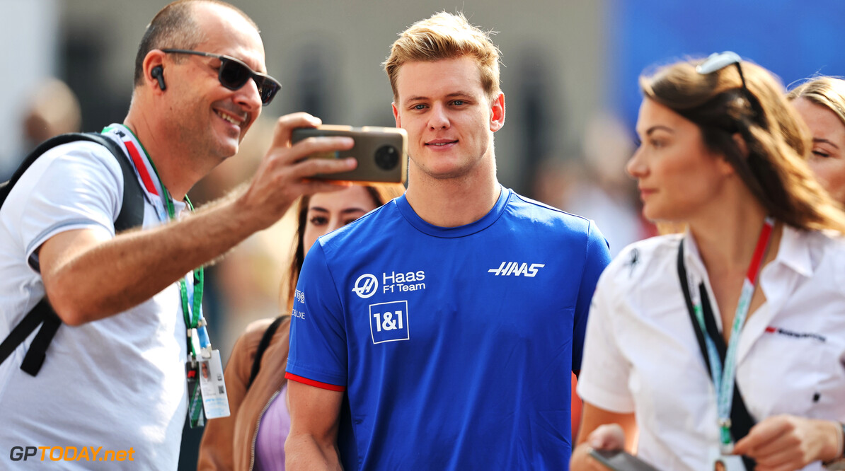 Ecclestone adviseert Mick Schumacher: "Misschien moet hij de F1 uit zijn hoofd zetten"