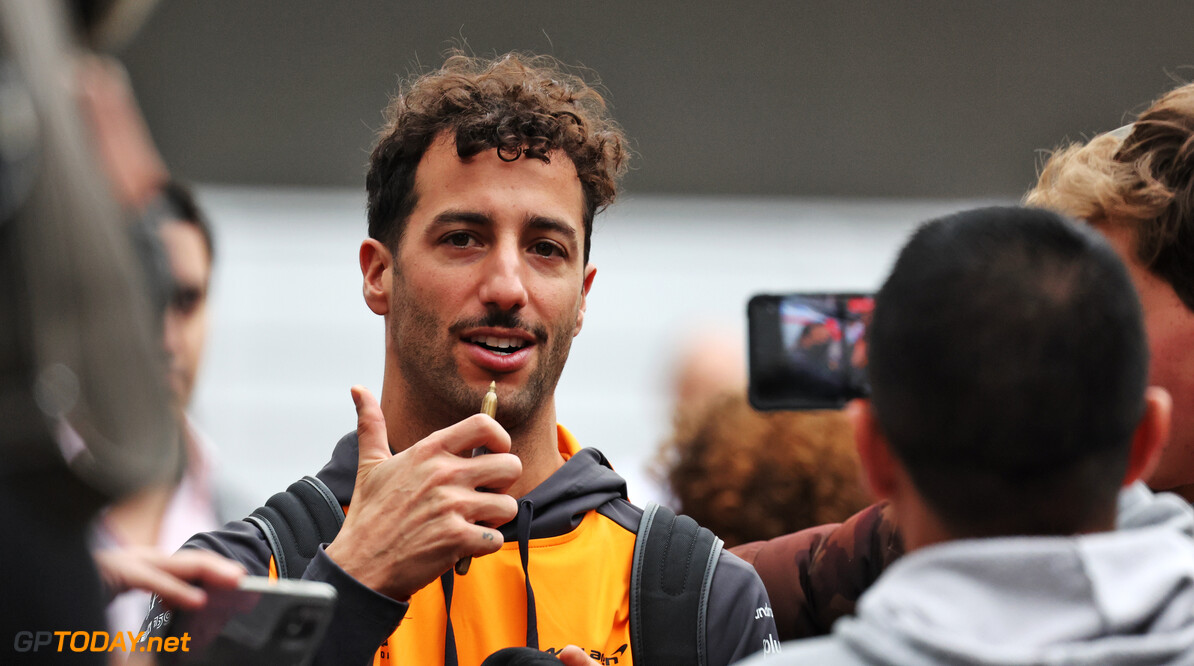 Wolff bevestigt: "Ricciardo in gesprek met Mercedes en Red Bull over reserverol 2023"