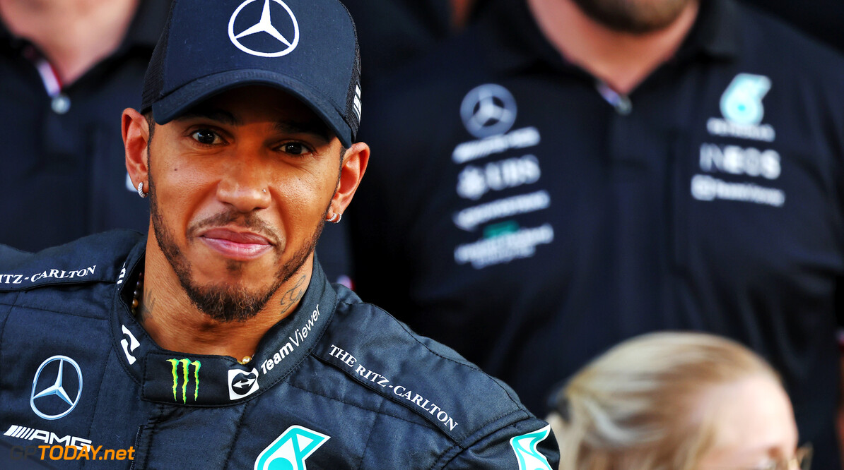 Hamilton verwacht Formule 1-comeback van afzwaaiende Vettel