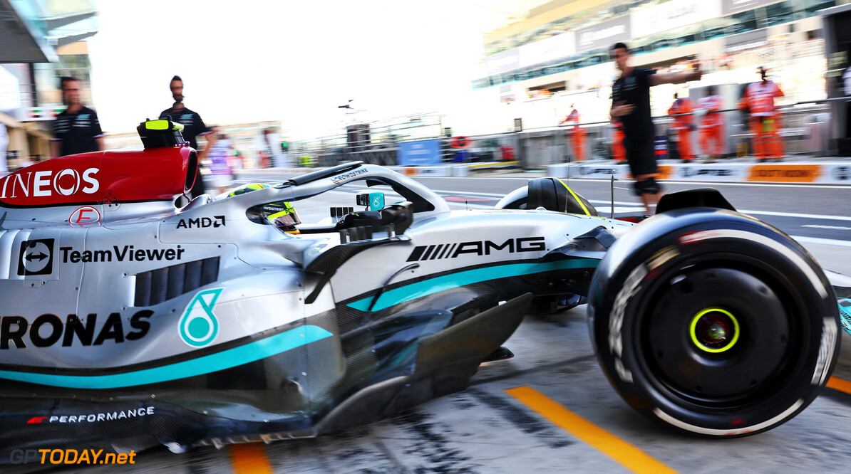 <b> Uitslag VT1 Abu Dhabi: </b> Hamilton snelste in sessie vol rookies en zonder Verstappen