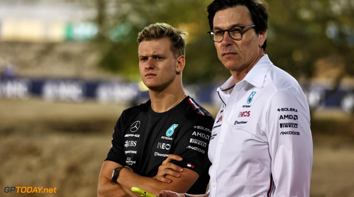 Wolff gunt Schumacher een zitje: "Kijken hoe de pace bij Williams is"