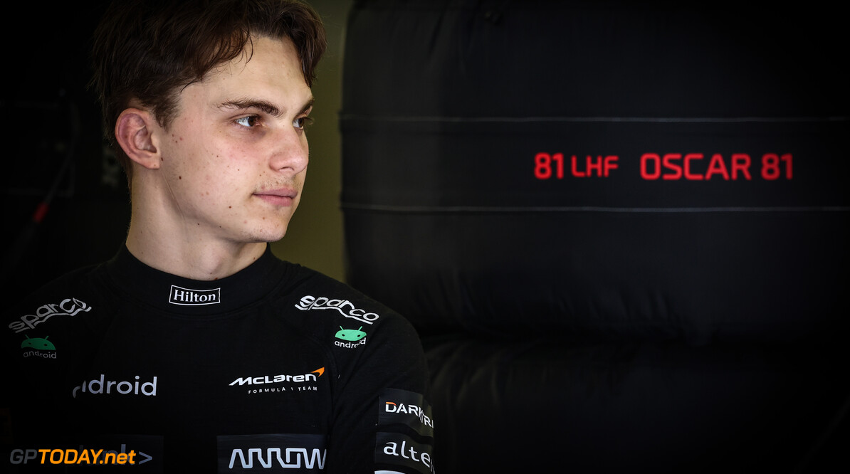 <b> Video: </b> F1-rookie Piastri beantwoordt vragen vooraf aan Grand Prix Australië