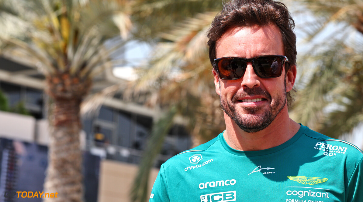 Alonso juicht na podiumfinish: "Geweldig voor het team"