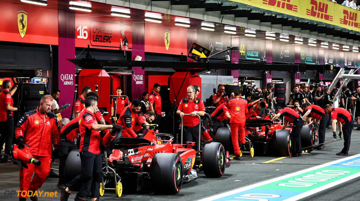 Ferrari verslaat concurrentie in pitstopstrijd