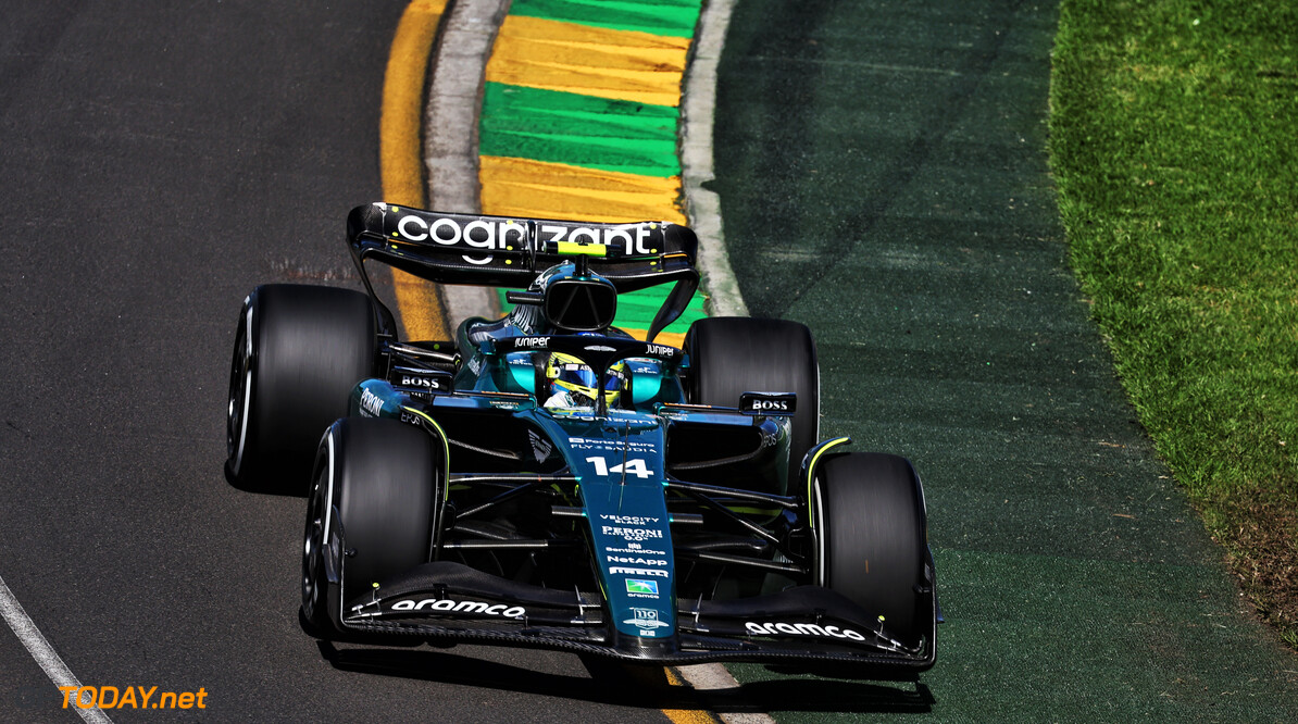 <b> Uitslag VT2 Australië: </b> Alonso snelste in verregende training
