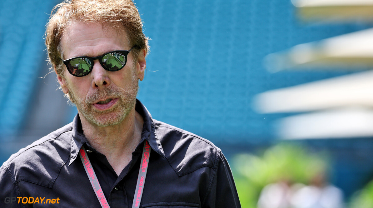 Formula One World Championship
Jerry Bruckheimer (USA) Film Producer.

06.05.2023. Formula 1 World Championship, Rd 5, Miami Grand Prix, Miami, Florida, USA, Qualifying Day.

- www.xpbimages.com, EMail: requests@xpbimages.com (C) Copyright: Moy / XPB Images
Motor Racing - Formula One World Championship - Miami Grand Prix - Qualifying Day - Miami, USA
XPB Images
Miami
USA

Formel1 Formel F1 Formula 1 Formula1 GP Grand Prix one Miami International Autodrome May Miami Gardens Florida USA United States of America Saturday 06 6 05 5 2023 Portrait