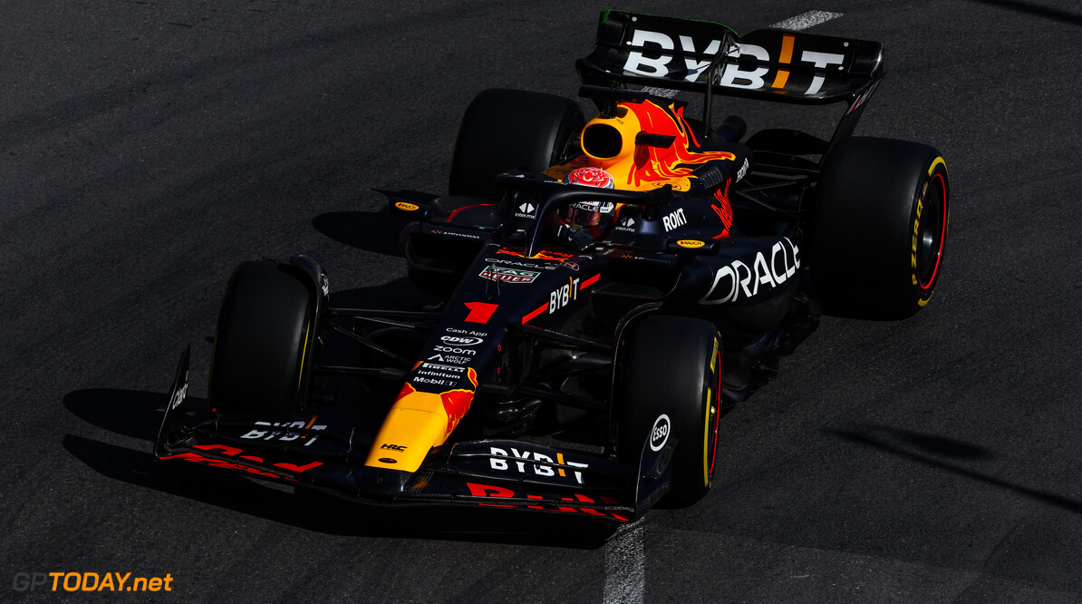 <b> Uitslag VT1 Spanje: </b> Verstappen bijna seconde sneller dan concurrentie