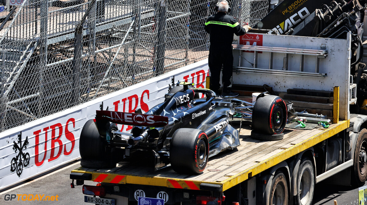 Formula One World Championship
The Mercedes AMG F1 W14 of Lewis Hamilton (GBR) Mercedes AMG F1 is recovered back to the pits on the back of a truck after he crashed in the third practice session.

27.05.2023. Formula 1 World Championship, Rd 7, Monaco Grand Prix, Monte Carlo, Monaco, Qualifying Day.

- www.xpbimages.com, EMail: requests@xpbimages.com (C) Copyright: Batchelor / XPB Images
Motor Racing - Formula One World Championship - Monaco Grand Prix - Qualifying Day - Monte Carlo, Monaco
XPB Images
Monaco
Monte Carlo

Formel1 Formel F1 Formula 1 Formula1 GP Grand Prix one May Monaco Monte Carlo Monte-Carlo Saturday 27 5 05 2023 Accident Crash Smash Crashed Crashes Transporter Truck Lorry