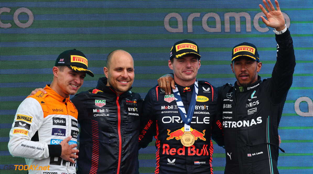 Formula One World Championship
1st place Max Verstappen (NLD) Red Bull Racing RB19 with Gianpiero Lambiase (ITA) Red Bull Racing Engineer , 2nd place Lando Norris (GBR) McLaren MCL60 and 3rd place Lewis Hamilton (GBR) Mercedes AMG F1 W14.
09.07.2023. Formula 1 World Championship, Rd 11, British Grand Prix, Silverstone, England, Race Day.
- www.xpbimages.com, EMail: requests@xpbimages.com (C) Copyright: Batchelor / XPB Images
Motor Racing - Formula One World Championship - British Grand Prix - Race Day - Silverstone, England
XPB Images
Silverstone
England

July Formel1 Formel F1 Formula 1 Formula1 GP Grand Prix one Circ