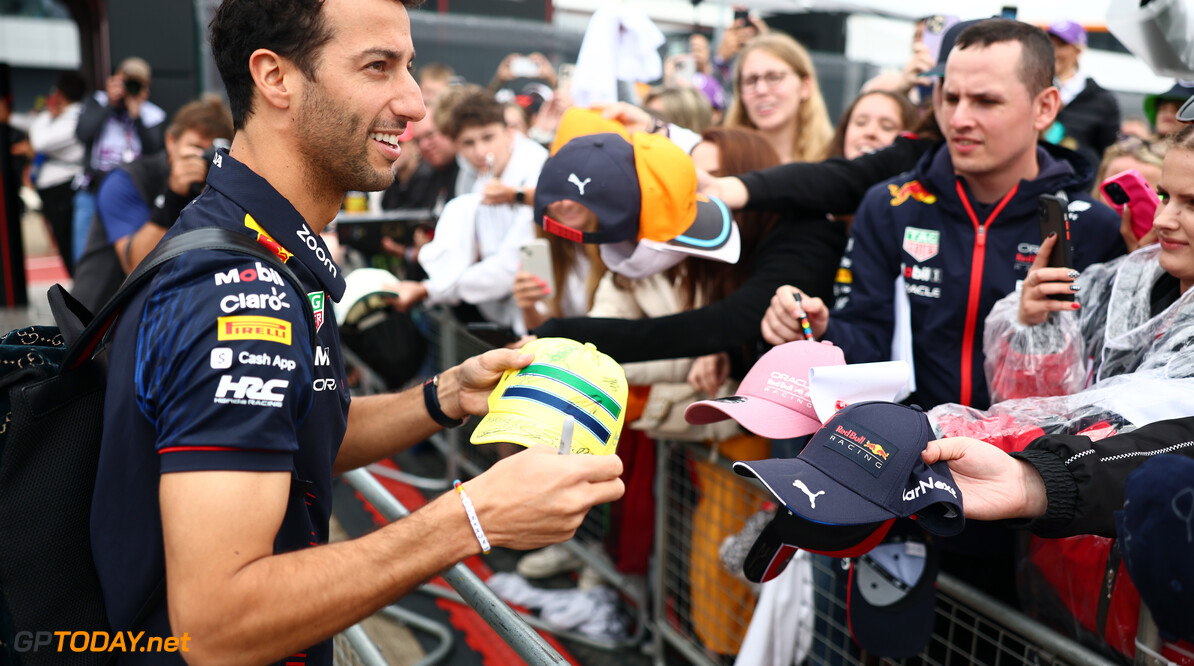 Formula One World Championship
Daniel Ricciardo (AUS) Red Bull Racing Reserve and Third Driver with fans.

09.07.2023. Formula 1 World Championship, Rd 11, British Grand Prix, Silverstone, England, Race Day.

 - www.xpbimages.com, EMail: requests@xpbimages.com (C) Copyright: Coates / XPB Images
Motor Racing - Formula One World Championship - British Grand Prix - Race Day - Silverstone, England
XPB Images
Silverstone
England

July Formel1 Formel F1 Formula 1 Formula1 GP Grand Prix one Circ