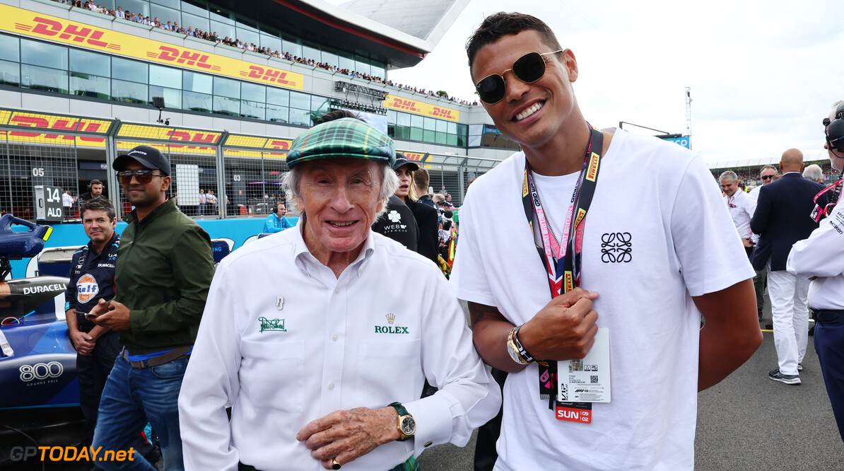 Formula One World Championship
(L to R): Jackie Stewart (GBR) with Thiago Silva (BRA) Football Player on the grid.

09.07.2023. Formula 1 World Championship, Rd 11, British Grand Prix, Silverstone, England, Race Day.

- www.xpbimages.com, EMail: requests@xpbimages.com (C) Copyright: Batchelor / XPB Images
Motor Racing - Formula One World Championship - British Grand Prix - Race Day - Silverstone, England
XPB Images
Silverstone
England

July Formel1 Formel F1 Formula 1 Formula1 GP Grand Prix one Circ