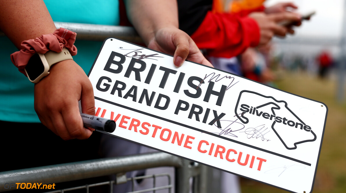 Formula One World Championship
Circuit atmosphere - signed circuit sign.

09.07.2023. Formula 1 World Championship, Rd 11, British Grand Prix, Silverstone, England, Race Day.

 - www.xpbimages.com, EMail: requests@xpbimages.com (C) Copyright: Coates / XPB Images
Motor Racing - Formula One World Championship - British Grand Prix - Race Day - Silverstone, England
XPB Images
Silverstone
England

July Formel1 Formel F1 Formula 1 Formula1 GP Grand Prix one Circ