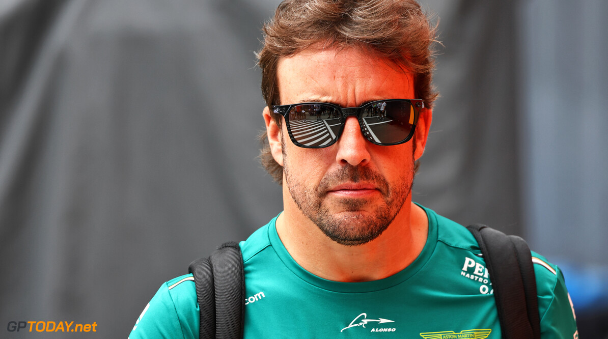 Alonso werd aan lijntje gehouden door Alpine