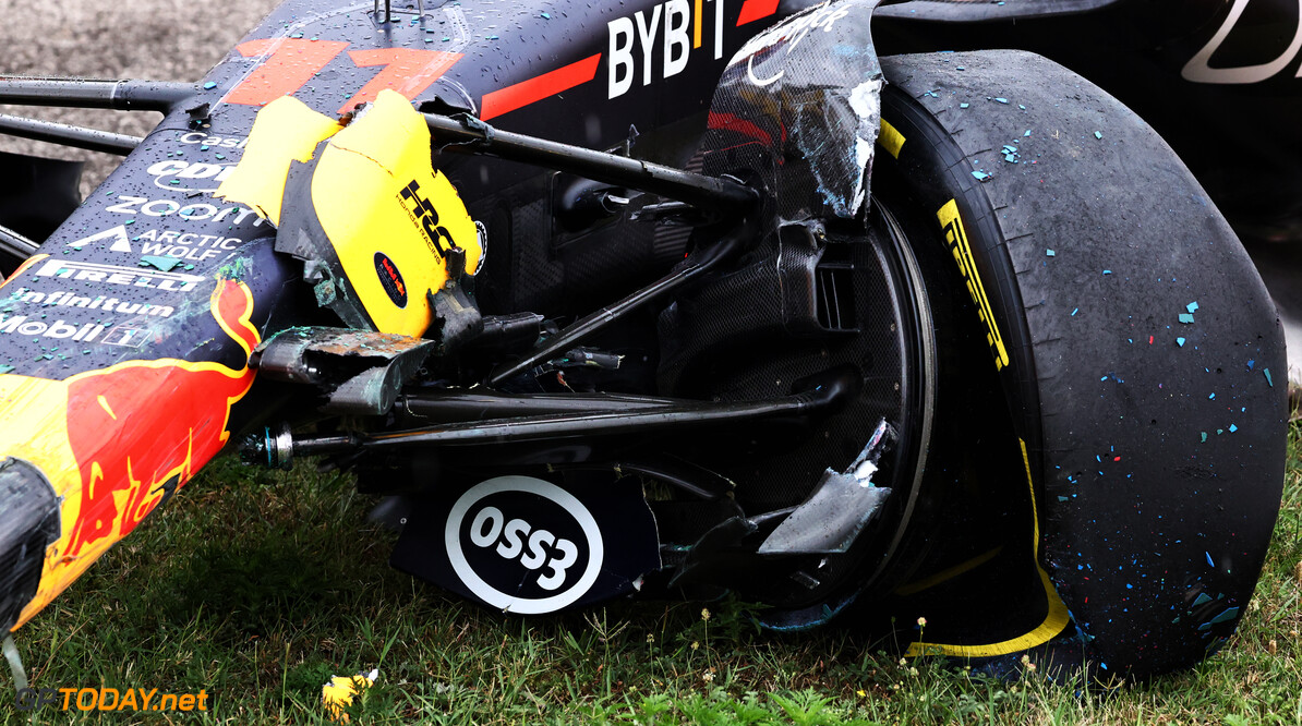 Brundle verbijsterd na crash van Perez: "Alleen beginners maken deze fout"